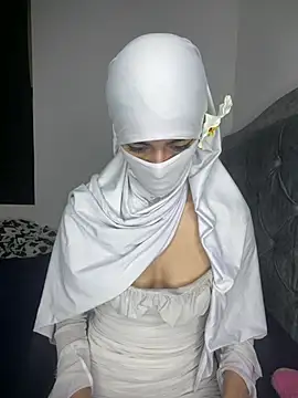 _Zahiira_