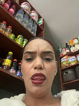 Sara-77 webcam