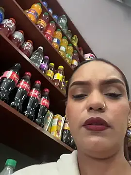 Sara-77 webcam