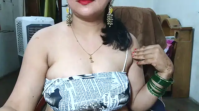 Cute_Mahi22 webcam