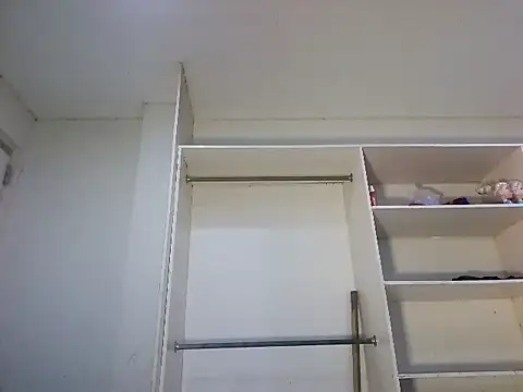 prettythalia webcam