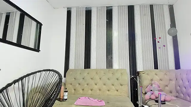 vanessa_wild2 webcam