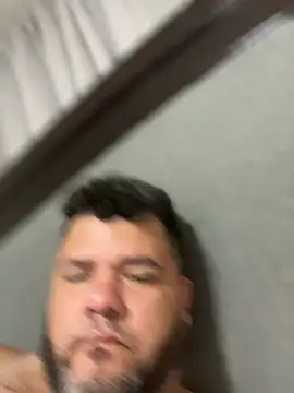 HotDominicanCum webcam