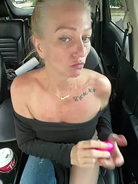 MilfOfDreams webcam