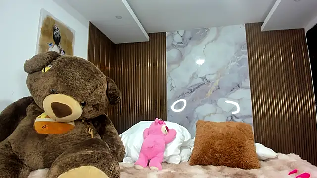 Mindy_19 webcam