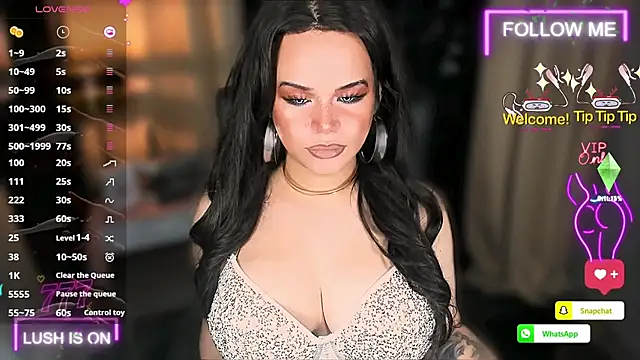 xHugeHarleySelfsuckerx webcam