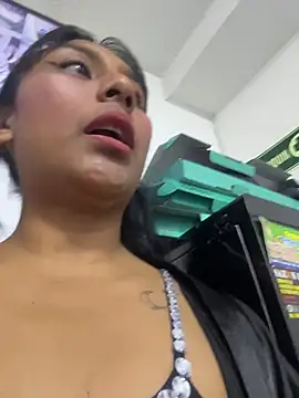 MELIZ_QUEEN webcam