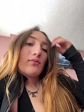 Valery_Salmons 🖊 live sex webcam