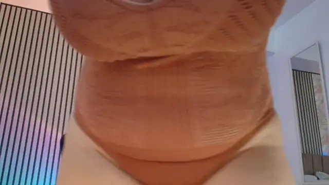 JuliRamirez webcam