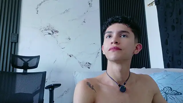 Noah_tyler_ webcam