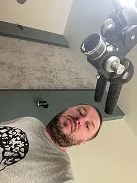 DorianJeday webcam