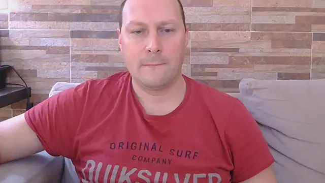 lustonfan live cam on StripChat