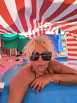 Lakylady webcam