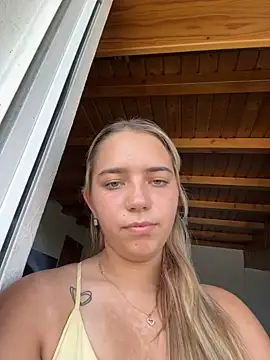 Naomi-Klein webcam