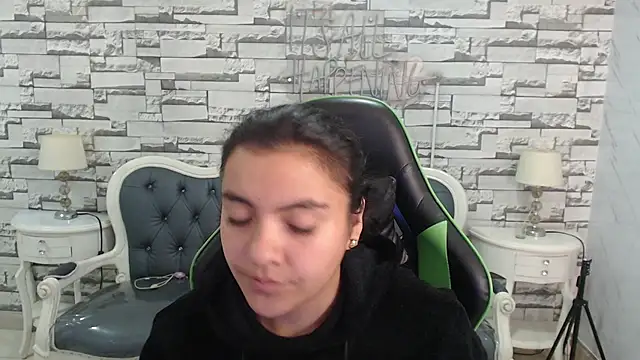 amalia_a webcam