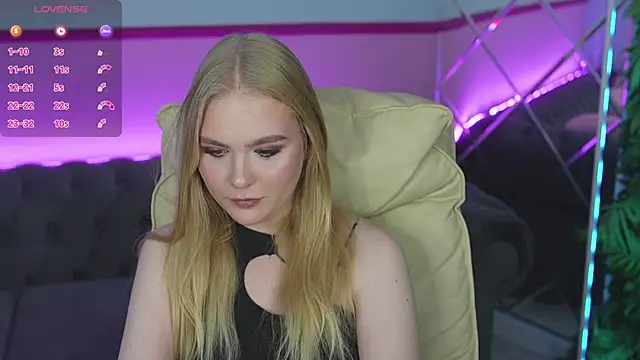 LeylaReeds webcam