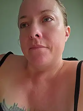 julimonroe webcam