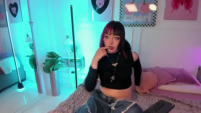 Zoe_Lynch_