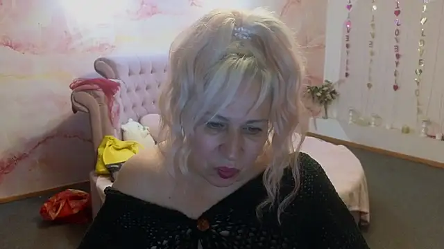 Penelope_Pinky webcam