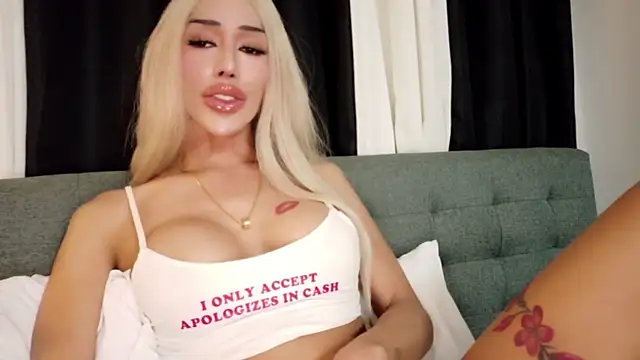Forever_MissCandace webcam