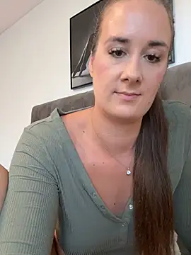 EllaMae webcam
