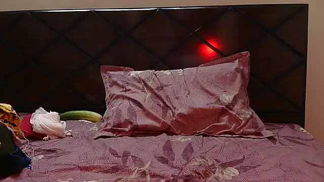Sugar_mommy98 webcam