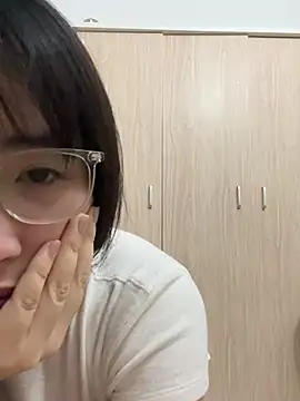 Babybooo01_ webcam