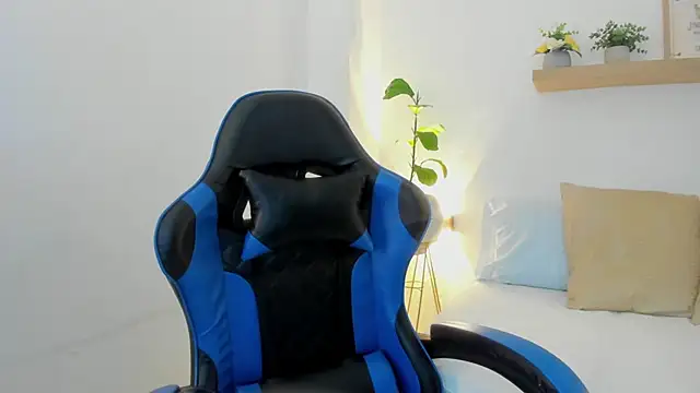 bella_99_ webcam