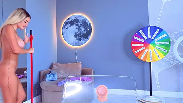 SpoilM3Mor3 webcam