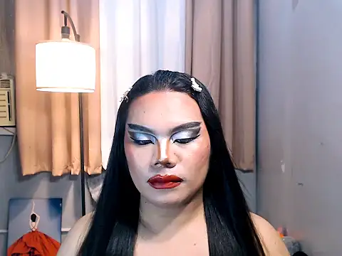 Model: TSbrianaHugeCock