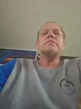 yourMasterisBored webcam