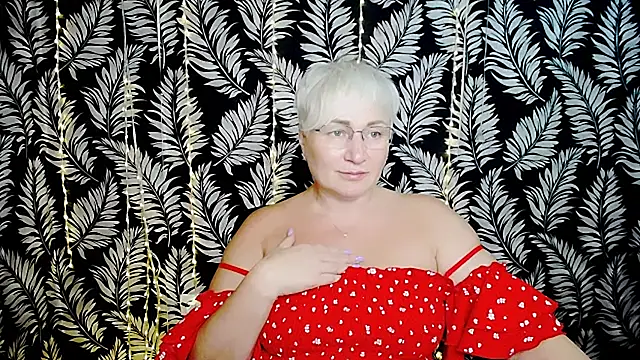 Olivia_playful webcam