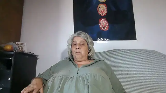 ExquisiteMature webcam