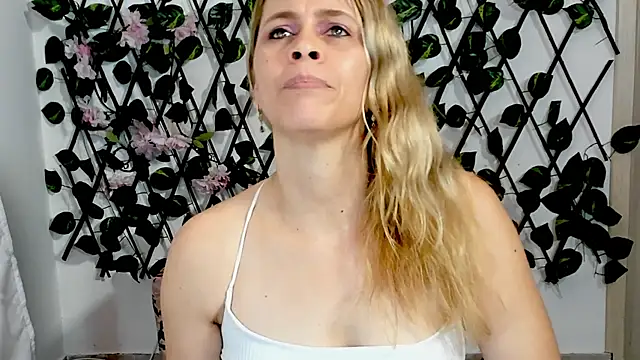 samanthaExsotic webcam