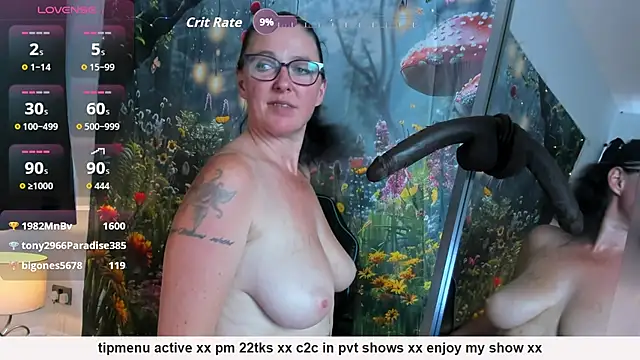 lou_roar webcam