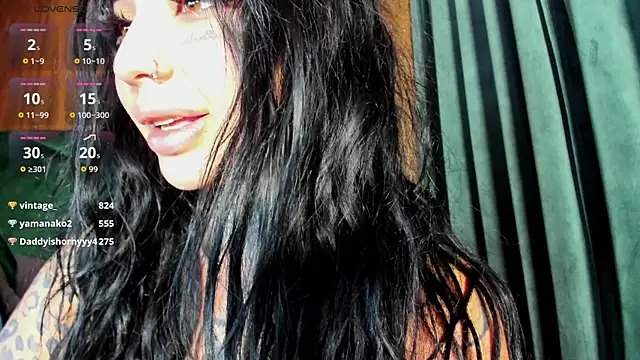 CreamyInkky_ webcam