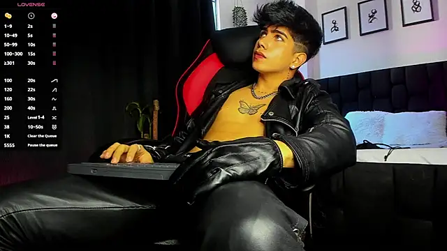 LyleBennett_ webcam