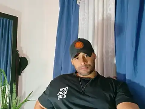 musclehetero webcam