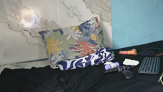 SexyZuluBarbie webcam