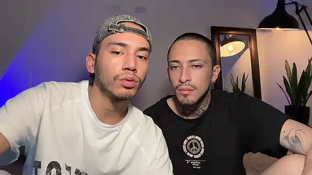 Noah_and_Steven webcam