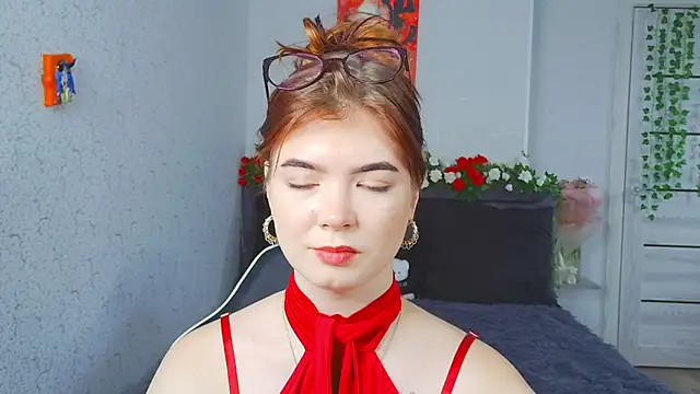 MelissaMay__ webcam