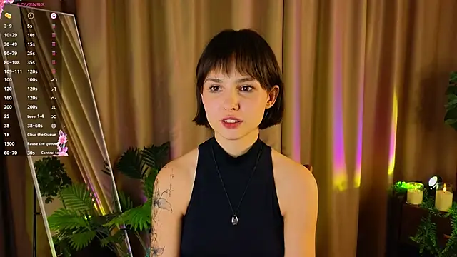 VacuumBarbie webcam