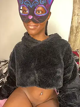 SexyTamia_302 webcam
