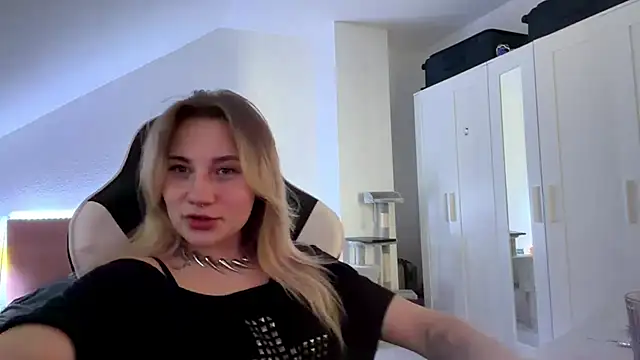 tutsiecutie webcam