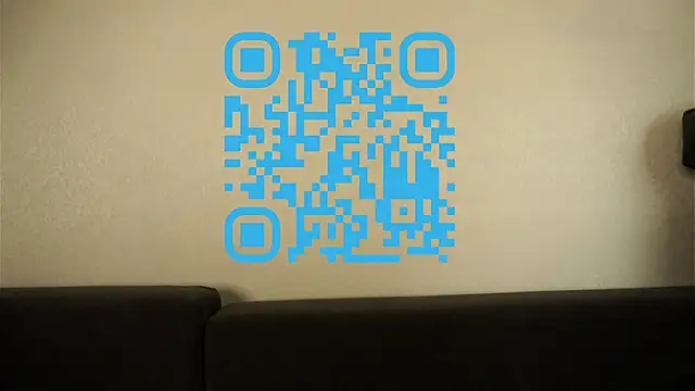 CourtneyBasbas webcam