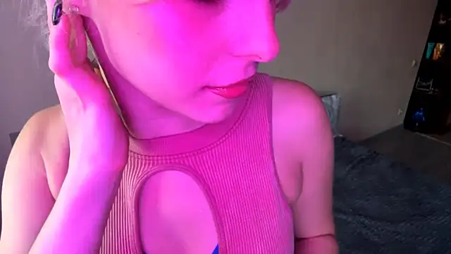 LunaTimpt webcam
