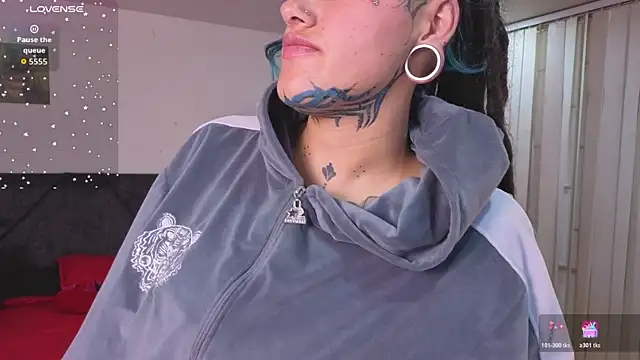_sharlotte777 webcam