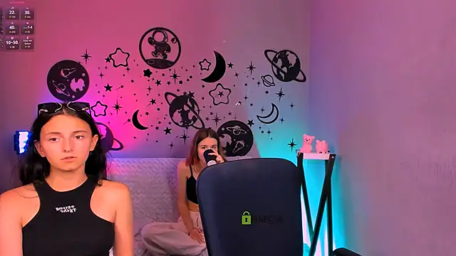bella_dorn webcam