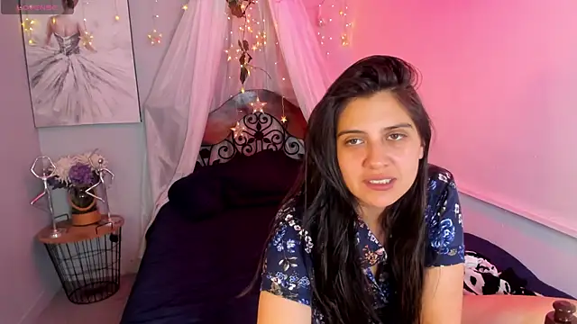 julianaaldanaa webcam