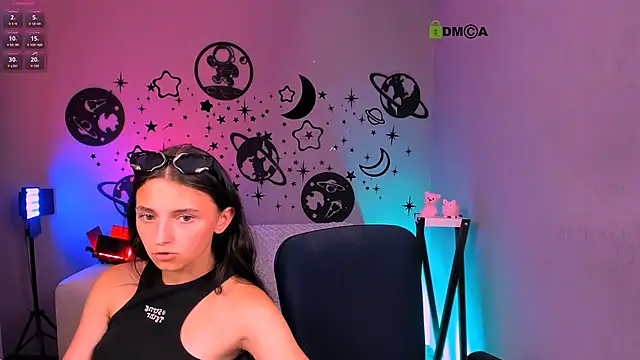 bella_dorn webcam